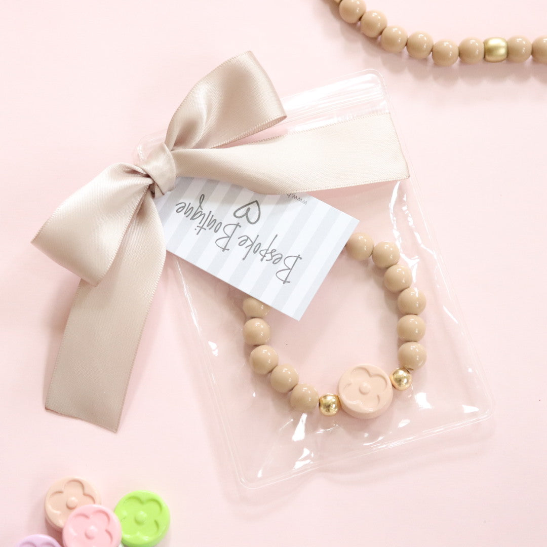 'Lucky Clover' Pastel Bead Bracelet