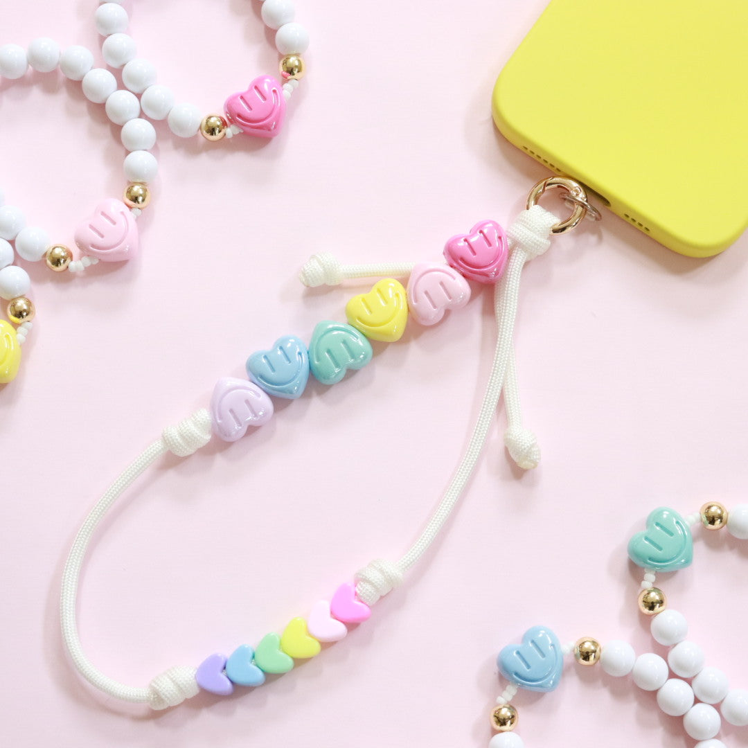 'Happy Hearts' Paracord Bead Phone Charm