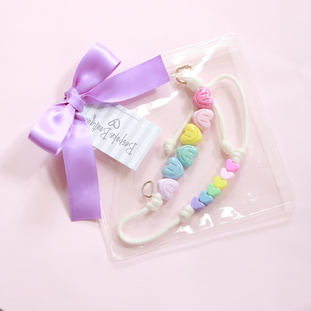 'Happy Hearts' Paracord Bead Phone Charm